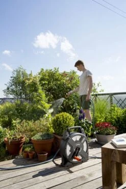 Gardena Waterslang Box City 10 Meter 9 Gardena Waterslang Box City 10 Meter -Groen Flow 967089201 3 GARDENA20WATERSLANG20BOX20CITY201020METER