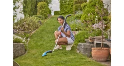 Gardena Accu-grasschaar + Telescoopsteel -Groen Flow 970623501 8 GARDENA20ACCU GRASSCHAAR2020TELESCOOPSTEEL